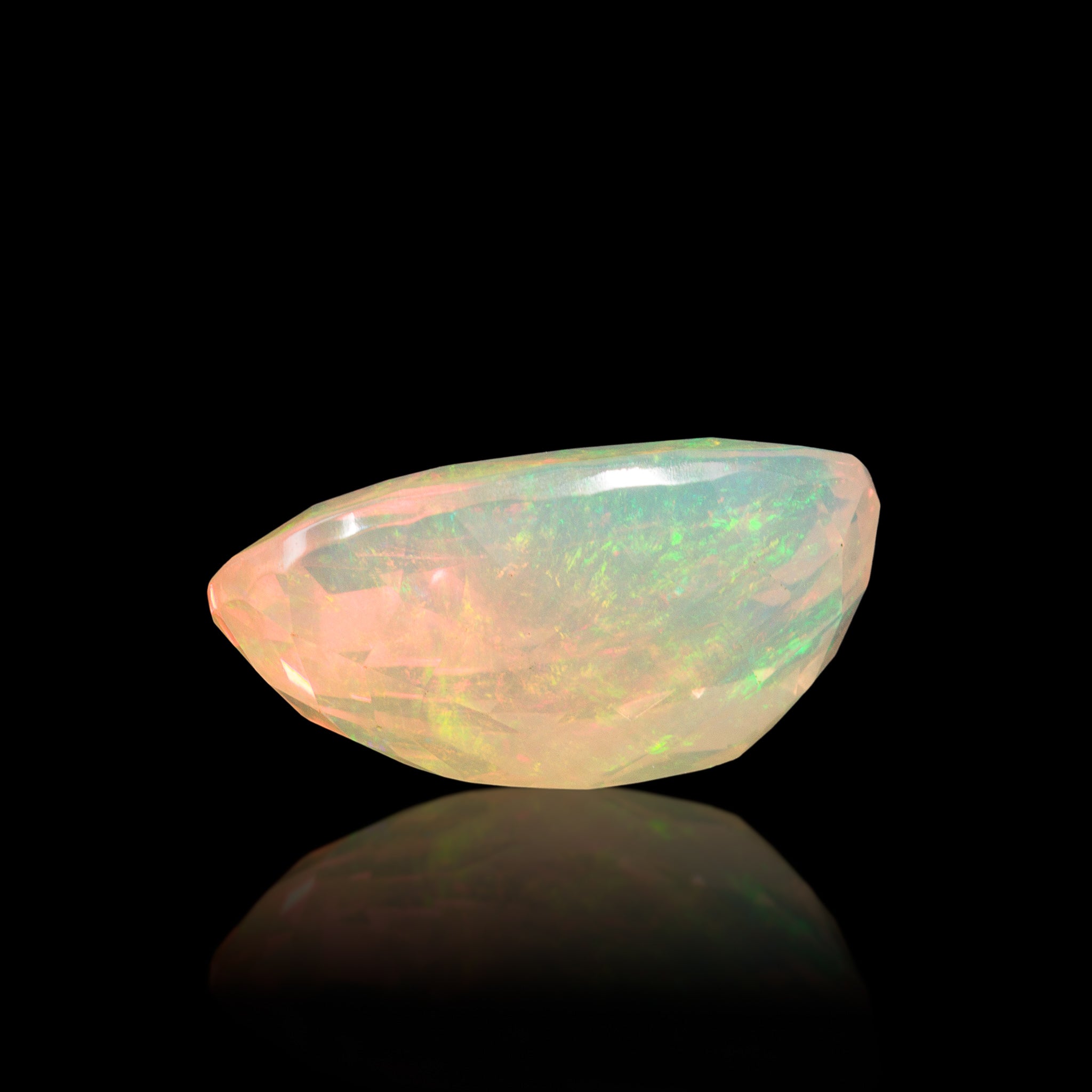 2.5 CT. A Beautiful newest Natural Mexican Fire Opal Gemstone. FOG169